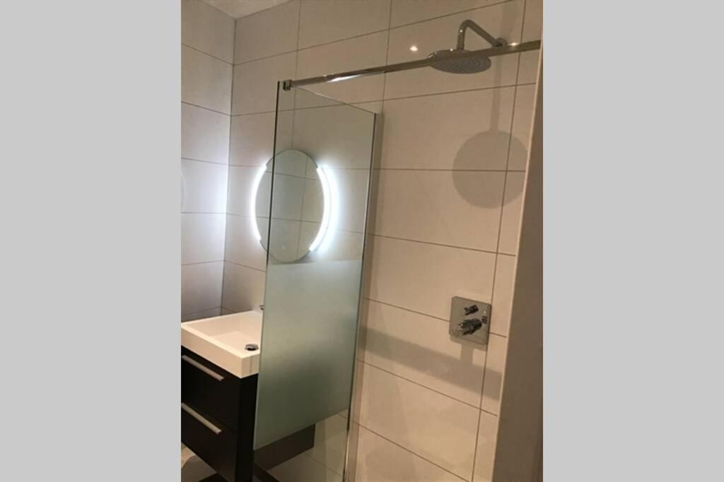 Sas Van Gent, Luxe Appartement In Centrum Exterior foto